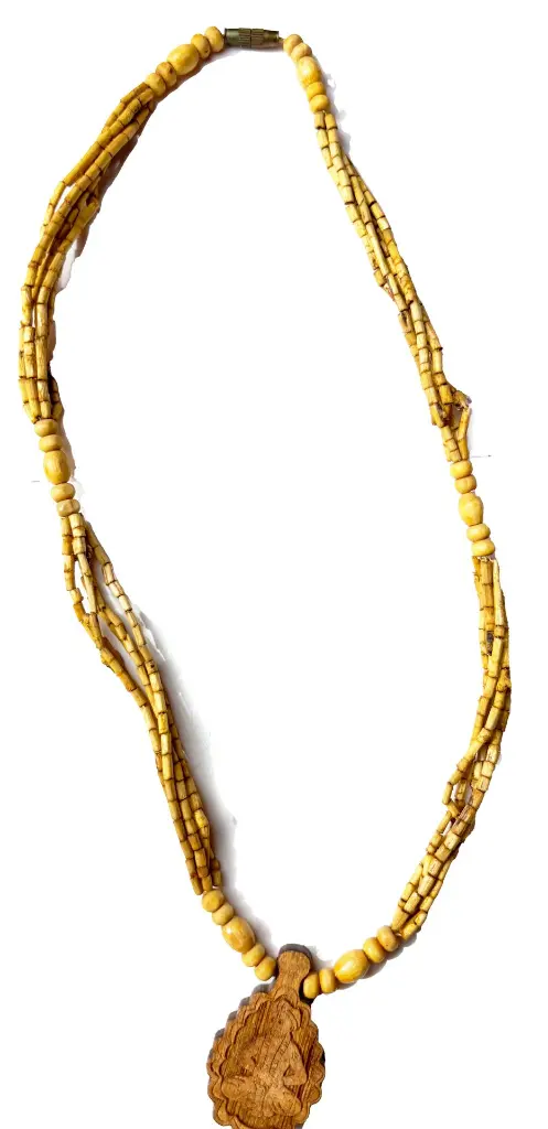 Mauli Pendant 5 layers.webp